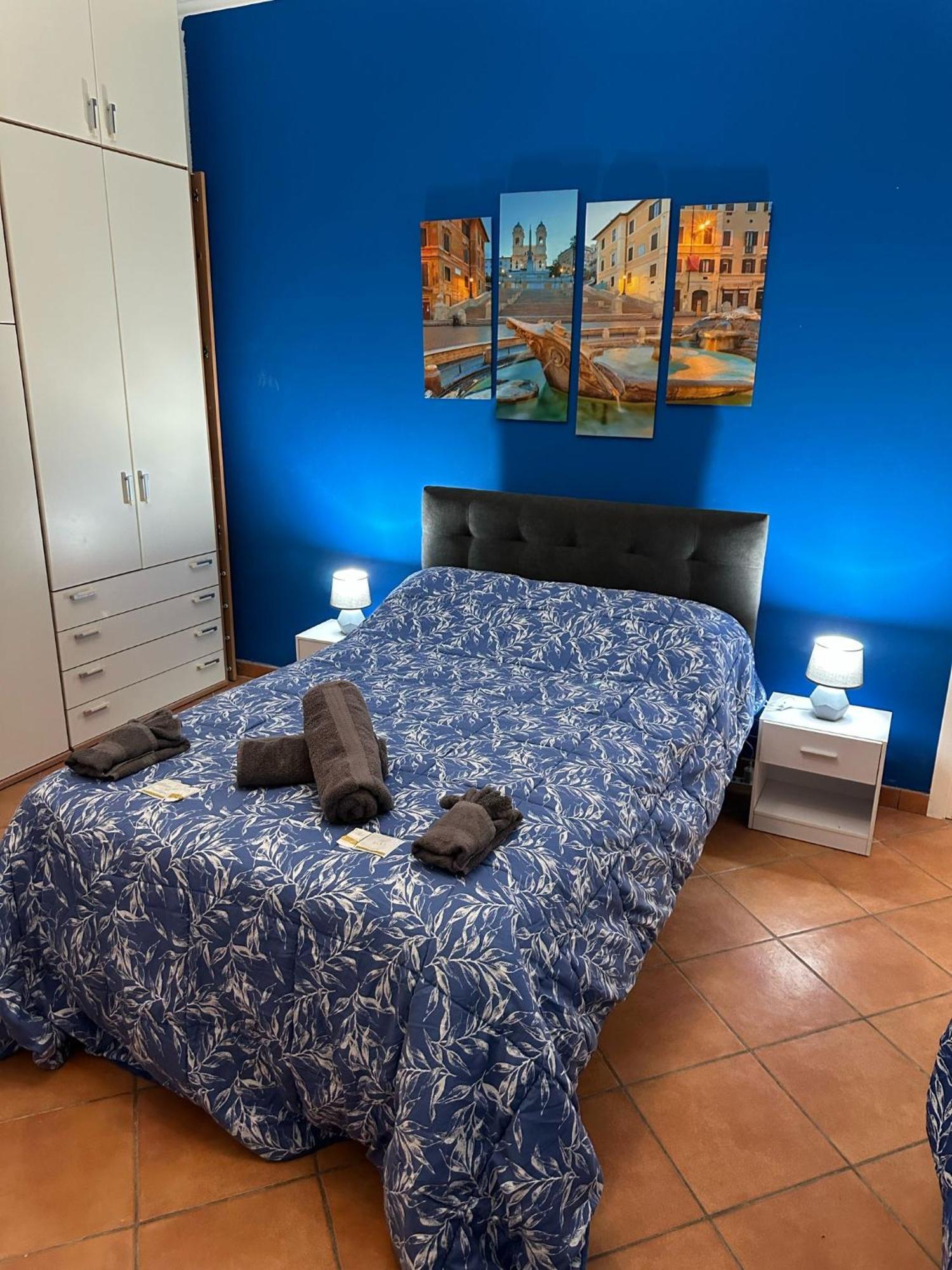 Ideal For Travelers, Local Vibes, Ensuite Bathroom Guest house *